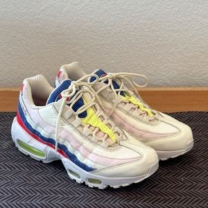 SUPER CLEAN! Women's Nike Air Max 95 USA PANACHE CORDUROY BLUE RED WHITE SIZE 8